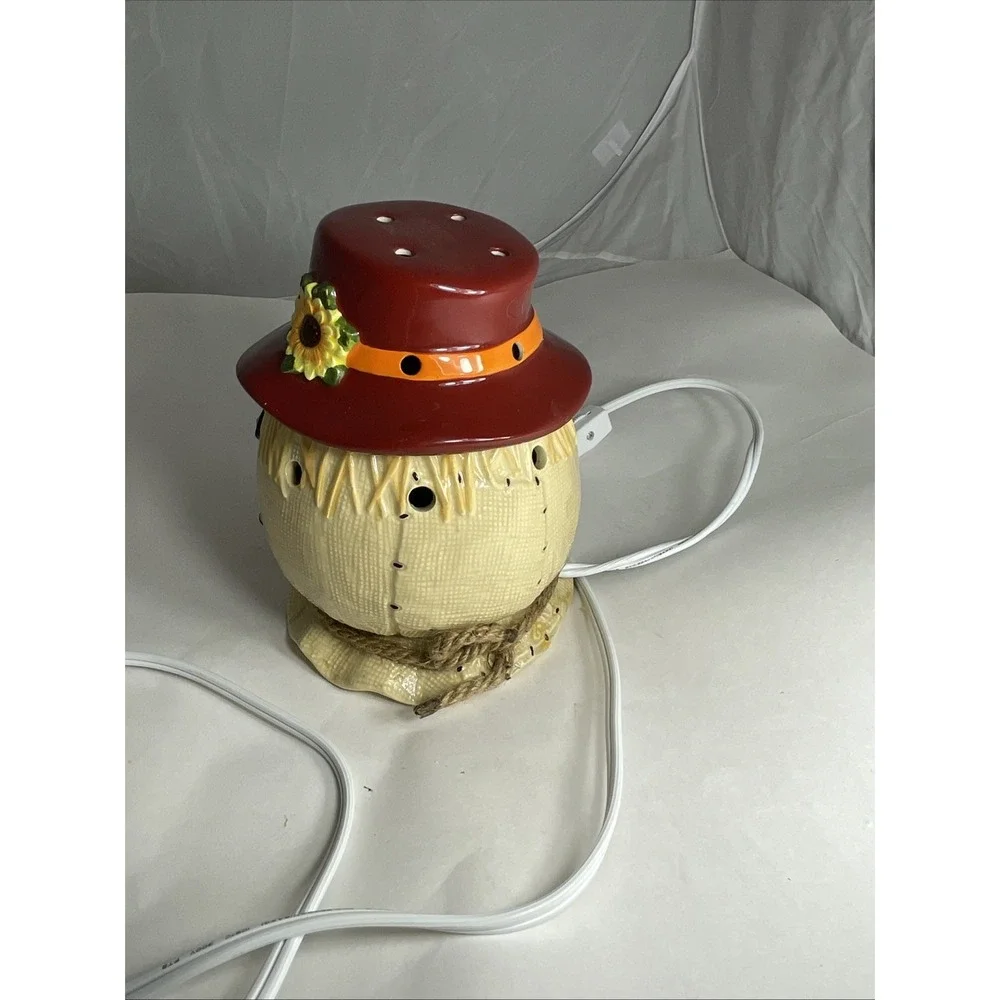Scentsy Scarecrow Premium Warmer Full Size Retired Fall‎ Halloween Thanksgiving